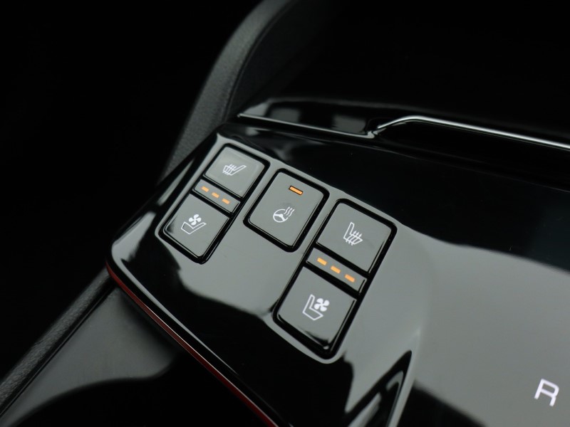 2025 (25) KIA SPORTAGE 1.6T GDi 207 HEV GT-Line S 5dr Auto AWD 5001136