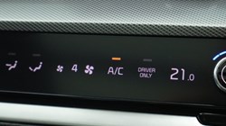 2025 (25) KIA SPORTAGE 1.6T GDi 207 HEV GT-Line S 5dr Auto AWD 5001134