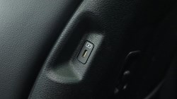 2025 (25) KIA SPORTAGE 1.6T GDi 207 HEV GT-Line S 5dr Auto AWD 5001111