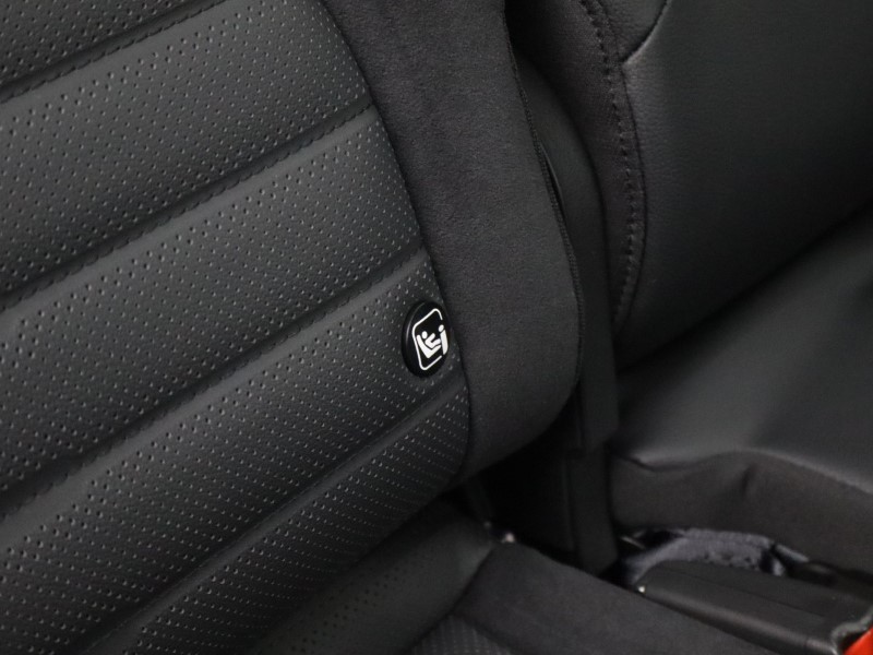 2024 (74) KIA SPORTAGE 1.6T GDi 207 HEV GT-Line S 5dr Auto 5052669