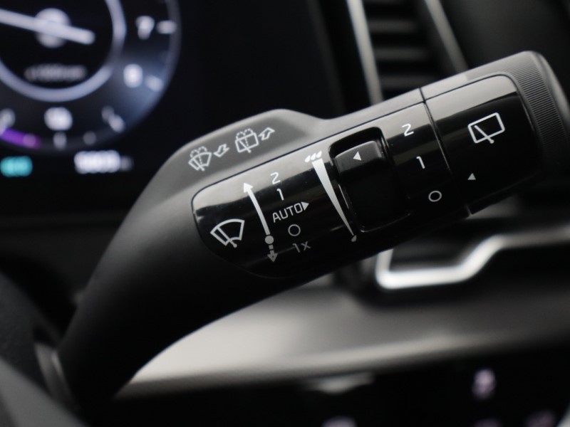 2024 (74) KIA SPORTAGE 1.6T GDi 207 HEV GT-Line S 5dr Auto 5052694