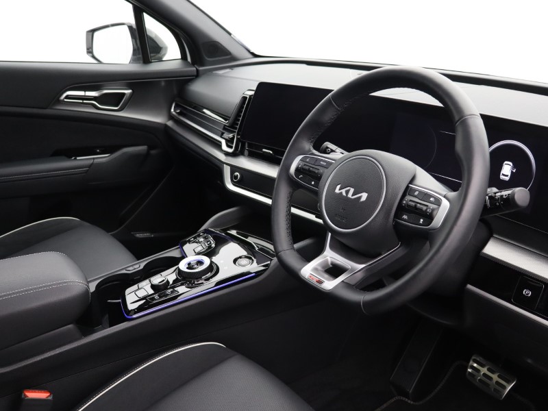 2024 (74) KIA SPORTAGE 1.6T GDi 207 HEV GT-Line S 5dr Auto 5052674