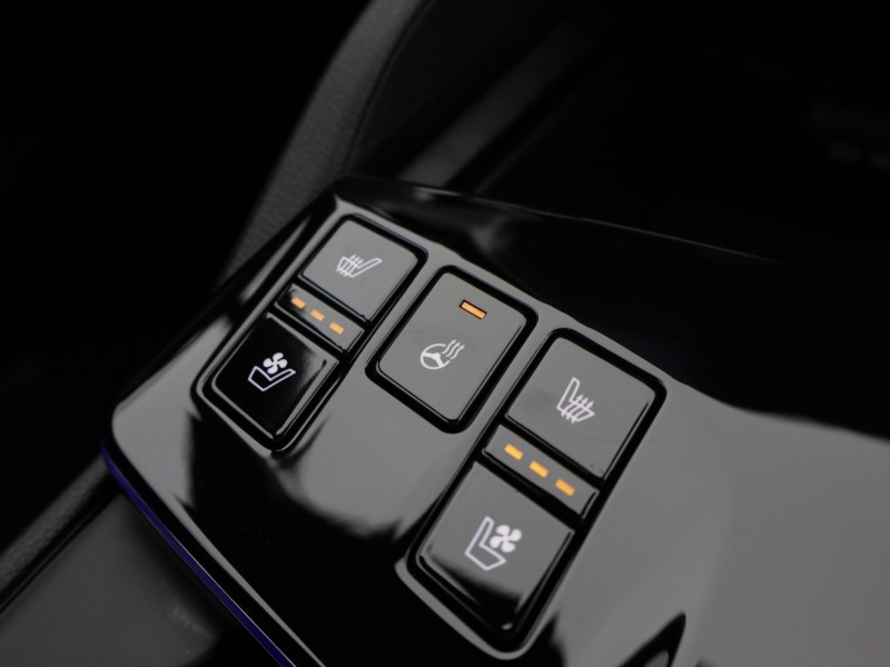 2024 (74) KIA SPORTAGE 1.6T GDi 207 HEV GT-Line S 5dr Auto 5052688