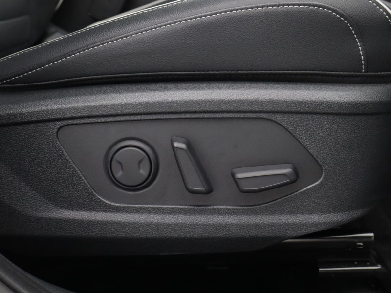 2024 (74) KIA SPORTAGE 1.6T GDi 207 HEV GT-Line S 5dr Auto 5052675