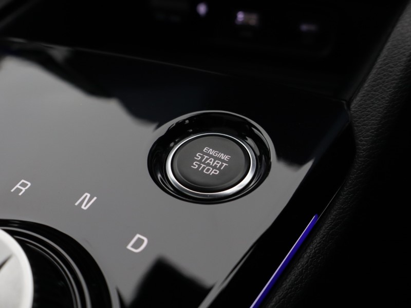 2024 (74) KIA SPORTAGE 1.6T GDi 207 HEV GT-Line S 5dr Auto 5052690