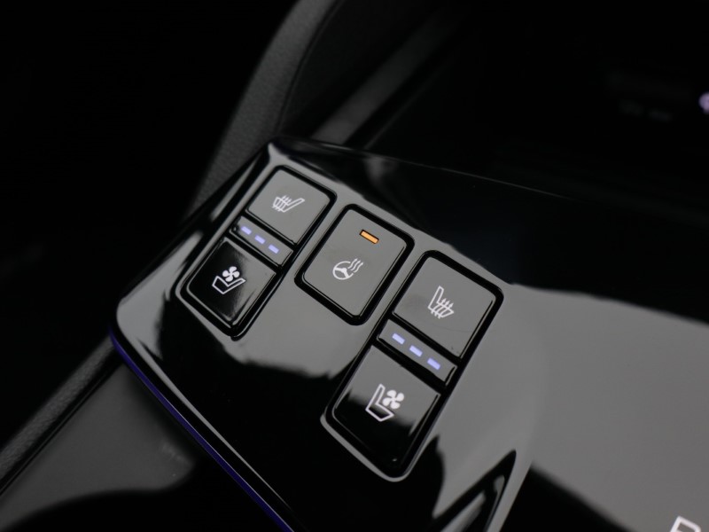 2024 (74) KIA SPORTAGE 1.6T GDi 207 HEV GT-Line S 5dr Auto 5052689