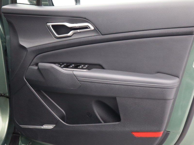 2023 (23) KIA SPORTAGE 1.6T GDi HEV 4 5dr Auto 5048744