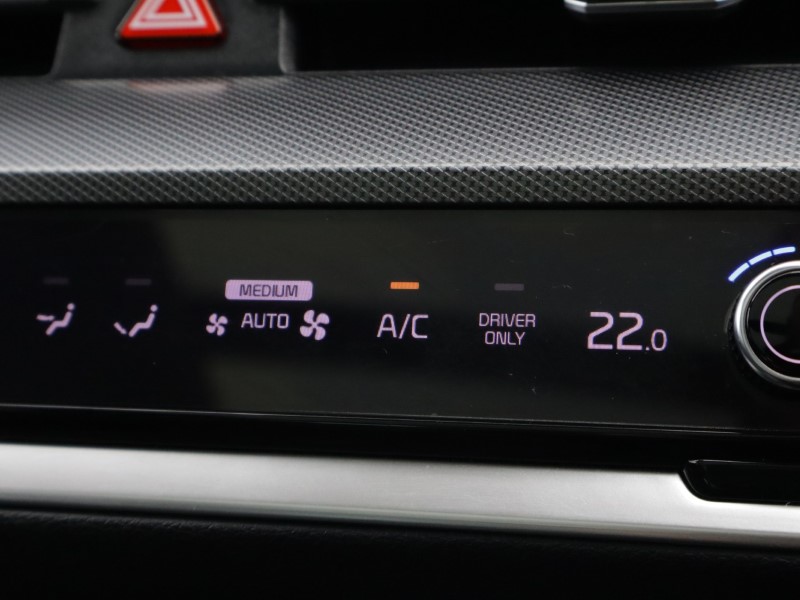 2023 (23) KIA SPORTAGE 1.6T GDi HEV 4 5dr Auto 5048757