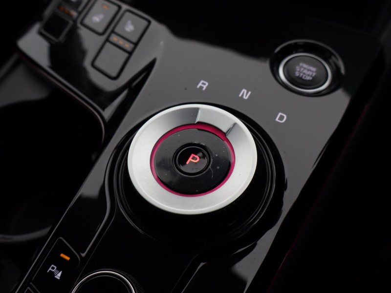 2023 (23) KIA SPORTAGE 1.6T GDi HEV 4 5dr Auto 5048762