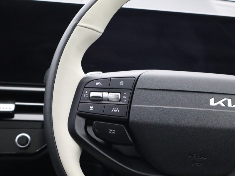 2025 (75) KIA SPORTAGE 1.6T GDi HEV GT-Line S 5dr Auto 5039651