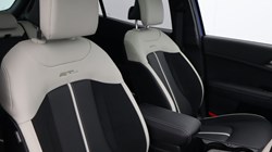 2025 (75) KIA SPORTAGE 1.6T GDi HEV GT-Line S 5dr Auto 5039659