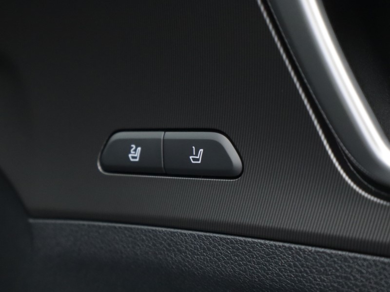 2025 (75) KIA SPORTAGE 1.6T GDi HEV GT-Line S 5dr Auto 5039658