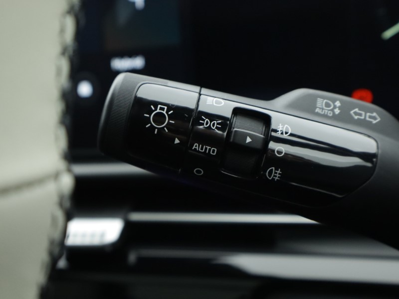 2025 (75) KIA SPORTAGE 1.6T GDi HEV GT-Line S 5dr Auto 5039679