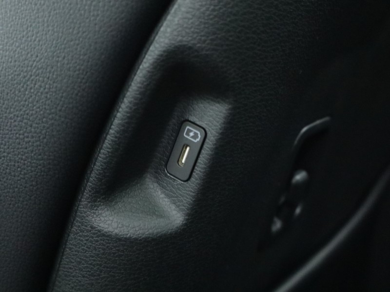 2025 (75) KIA SPORTAGE 1.6T GDi HEV GT-Line S 5dr Auto 5039647