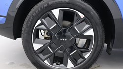 2025 (75) KIA SPORTAGE 1.6T GDi HEV GT-Line S 5dr Auto 5039638