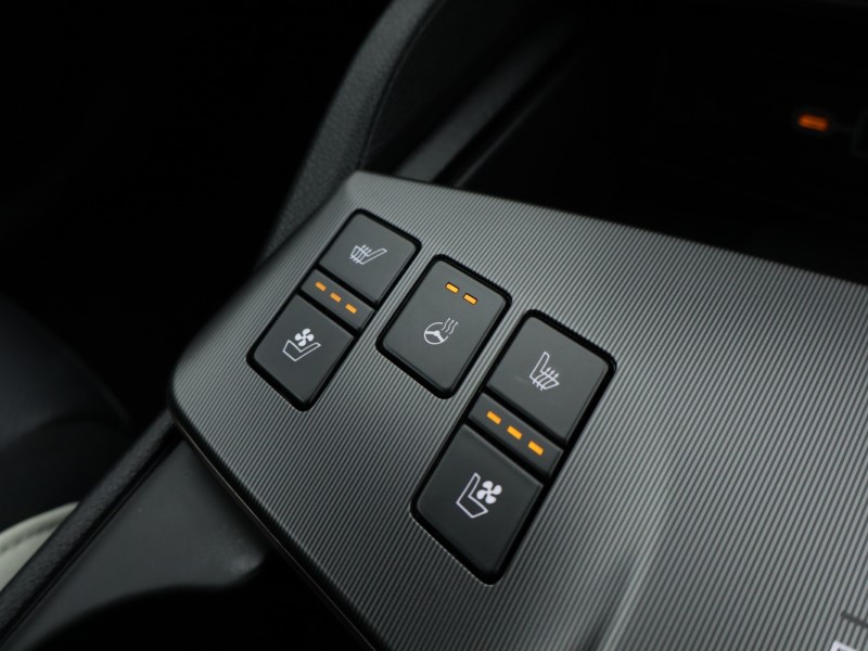 2025 (75) KIA SPORTAGE 1.6T GDi HEV GT-Line S 5dr Auto 5039674