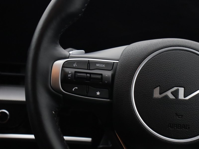 2023 (73) KIA SPORTAGE 1.6T GDi PHEV 3 5dr Auto AWD 5085218