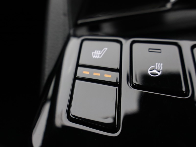 2025 (75) KIA SPORTAGE 1.6T GDi 207 HEV GT-Line 5dr Auto 5059105