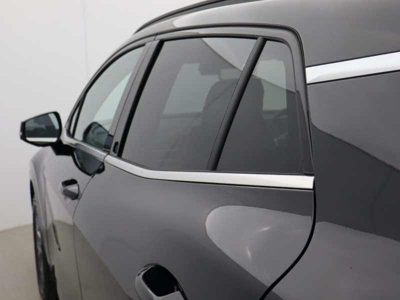 2025 (75) KIA SPORTAGE 1.6T GDi 207 HEV GT-Line 5dr Auto 5059072