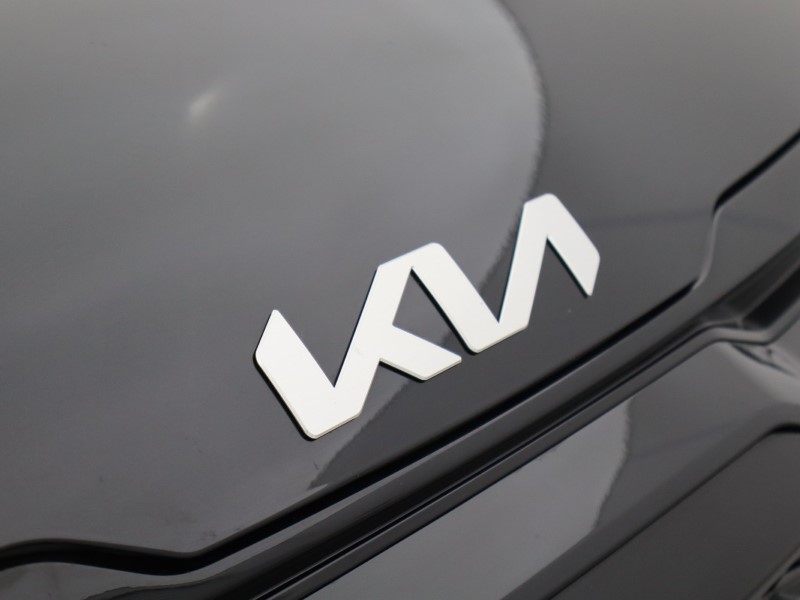 2025 (75) KIA SPORTAGE 1.6T GDi 207 HEV GT-Line 5dr Auto 5056859