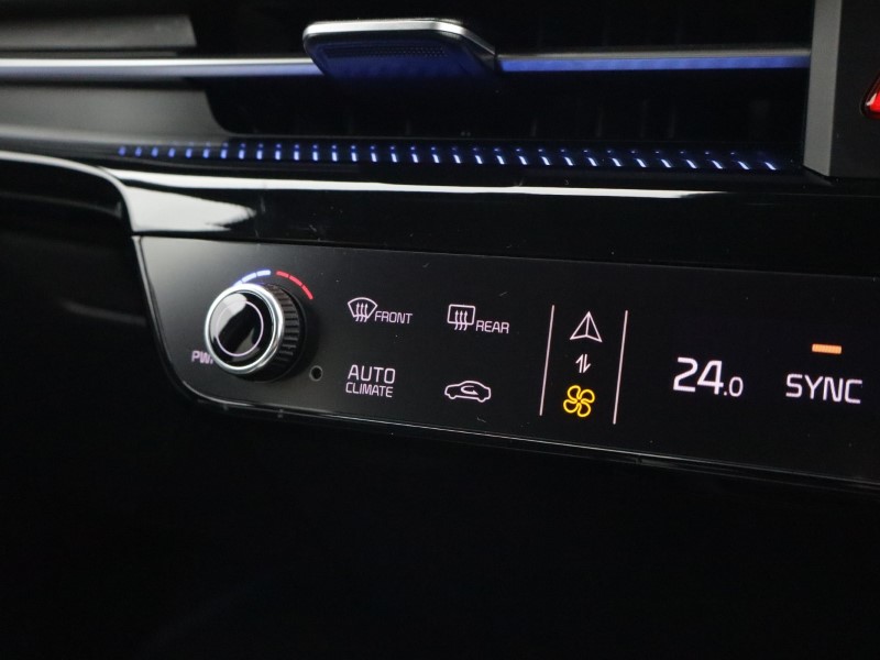 2022 (72) KIA EV6 166kW GT Line 77.4kWh 5dr Auto 5052743