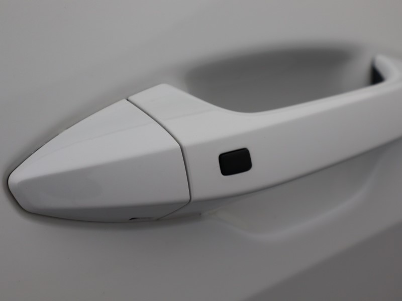 2023 (72) KIA SPORTAGE 1.6T GDi HEV GT-Line S 5dr Auto AWD 5056647