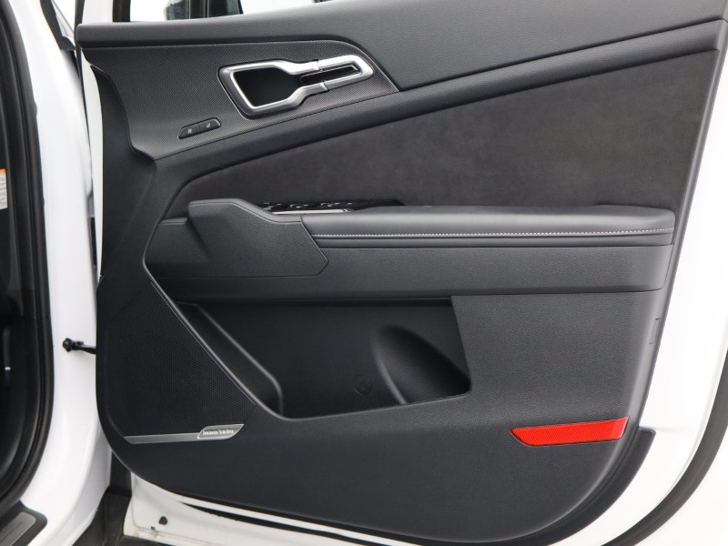 2023 (72) KIA SPORTAGE 1.6T GDi HEV GT-Line S 5dr Auto AWD 5056648