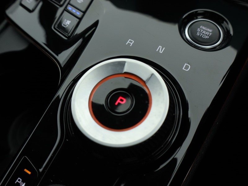 2023 (72) KIA SPORTAGE 1.6T GDi HEV GT-Line S 5dr Auto AWD 5056668