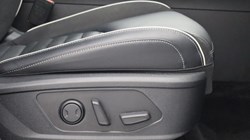 2023 (72) KIA SPORTAGE 1.6T GDi HEV GT-Line S 5dr Auto AWD 5056651