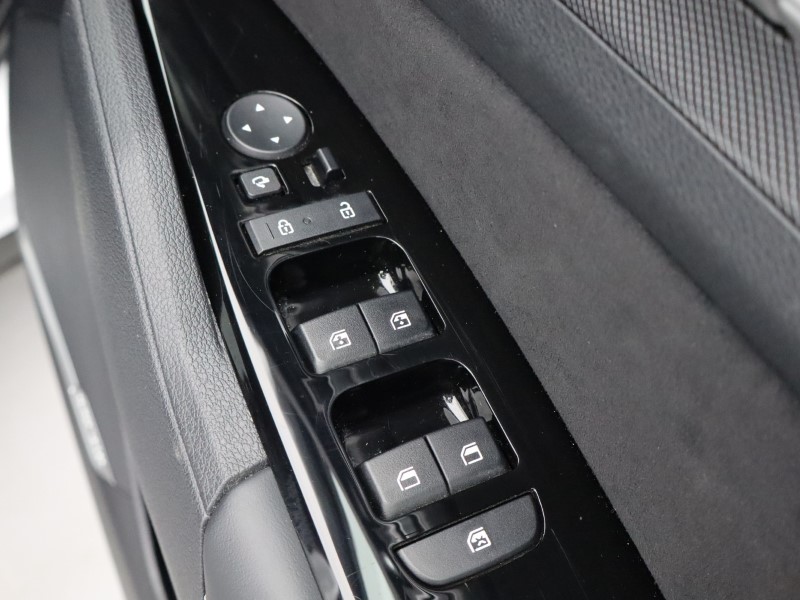 2023 (72) KIA SPORTAGE 1.6T GDi HEV GT-Line S 5dr Auto AWD 5056650