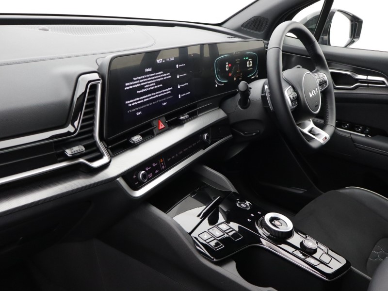 2025 (75) KIA SPORTAGE 1.6T GDi 207 HEV GT-Line 5dr Auto 5064577