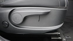 2025 (75) KIA SPORTAGE 1.6T GDi 207 HEV GT-Line 5dr Auto 5064572