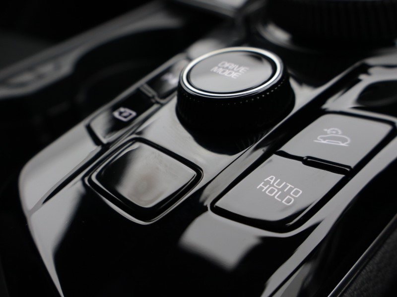 2025 (75) KIA SPORTAGE 1.6T GDi 207 HEV GT-Line 5dr Auto 5064595