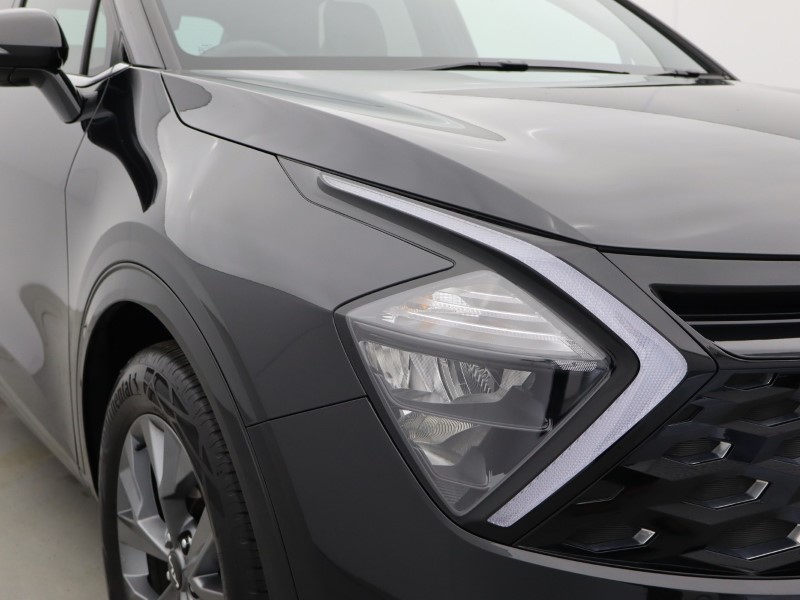 2025 (75) KIA SPORTAGE 1.6T GDi 207 HEV GT-Line 5dr Auto 5064560