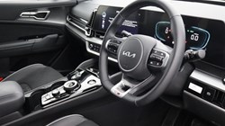 2025 (75) KIA SPORTAGE 1.6T GDi 207 HEV GT-Line 5dr Auto 5064575