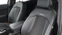 2025 (75) KIA SPORTAGE 1.6T GDi 207 HEV GT-Line 5dr Auto 5064576