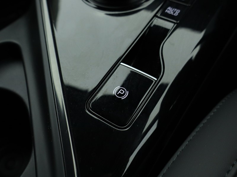 2023 (23) KIA NIRO 150kW 3 65kWh 5dr Auto 5056945