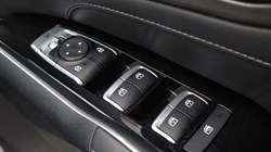 2024 (24) KIA SORENTO 1.6 T-GDi HEV Edition 5dr Auto 5091524