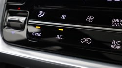 2024 (24) KIA SORENTO 1.6 T-GDi HEV Edition 5dr Auto 5091541