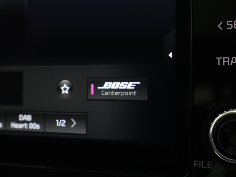 2024 (24) KIA SORENTO 1.6 T-GDi HEV Edition 5dr Auto 5091535