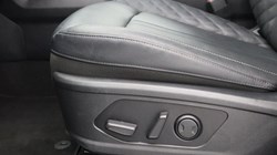 2024 (24) KIA SORENTO 1.6 T-GDi HEV Edition 5dr Auto 5091514