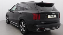 2024 (24) KIA SORENTO 1.6 T-GDi HEV Edition 5dr Auto 1