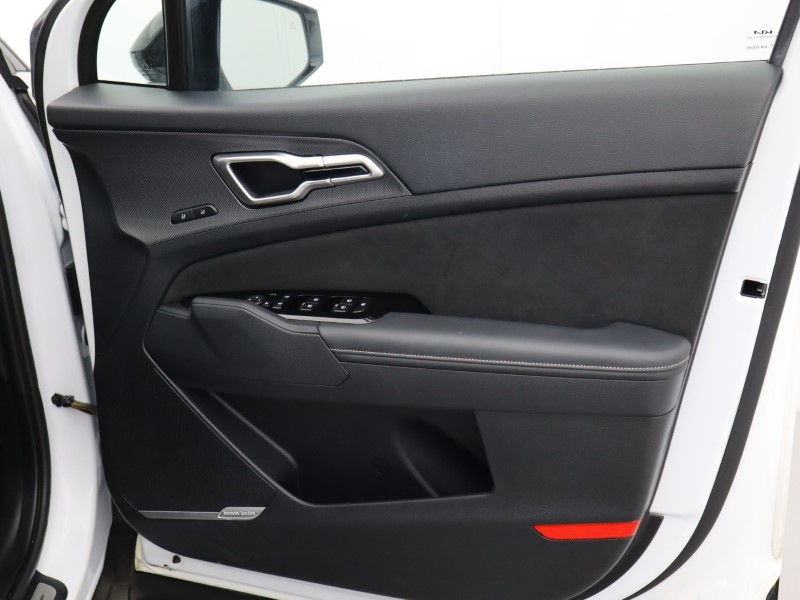 2022 (22) KIA SPORTAGE 1.6T GDi HEV GT-Line S 5dr Auto 5097970