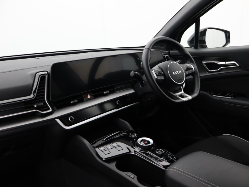 2025 (75) KIA SPORTAGE 1.6T GDi 207 HEV GT-Line 5dr Auto 5107010