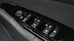 2025 (75) KIA SPORTAGE 1.6T GDi 207 HEV GT-Line 5dr Auto 5107019