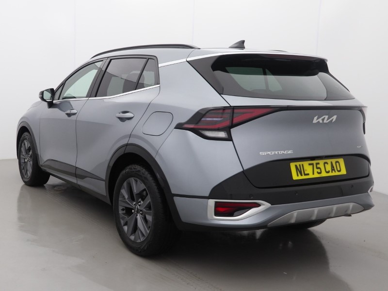 2025 (75) KIA SPORTAGE 1.6T GDi 207 HEV GT-Line 5dr Auto 1