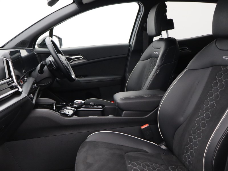 2025 (75) KIA SPORTAGE 1.6T GDi 207 HEV GT-Line 5dr Auto 5107006