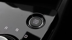 2025 (75) KIA SPORTAGE 1.6T GDi 207 HEV GT-Line 5dr Auto 5107035