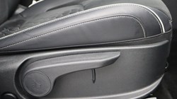 2025 (75) KIA SPORTAGE 1.6T GDi 207 HEV GT-Line 5dr Auto 5107021