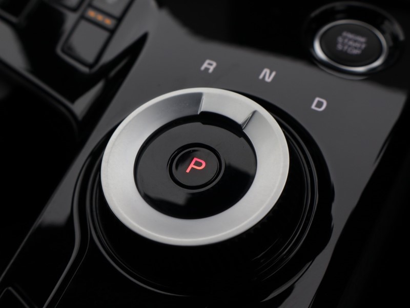 2025 (75) KIA SPORTAGE 1.6T GDi 207 HEV GT-Line 5dr Auto 5107036